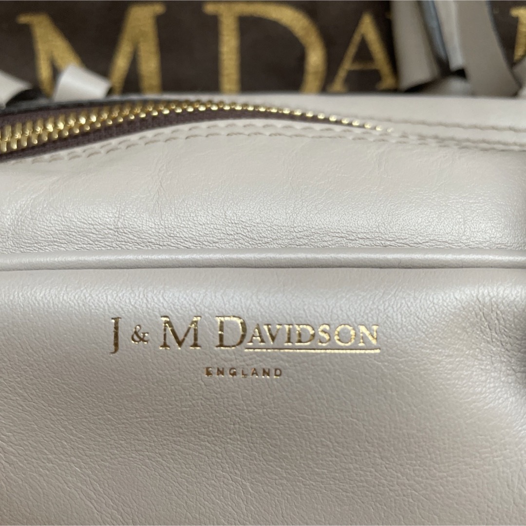 J&M DAVIDSON(ジェイアンドエムデヴィッドソン)のJ&M DAVIDSON 　MINI VIVI  ミニヴィヴィ　未使用 レディースのバッグ(ボストンバッグ)の商品写真