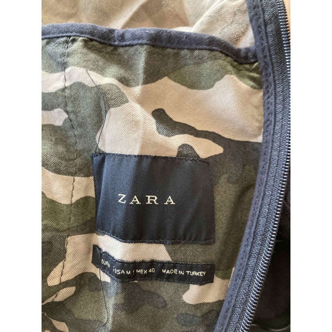 ZARA(ザラ)のZARA カモフラMA-1タイプ メンズのジャケット/アウター(ミリタリージャケット)の商品写真