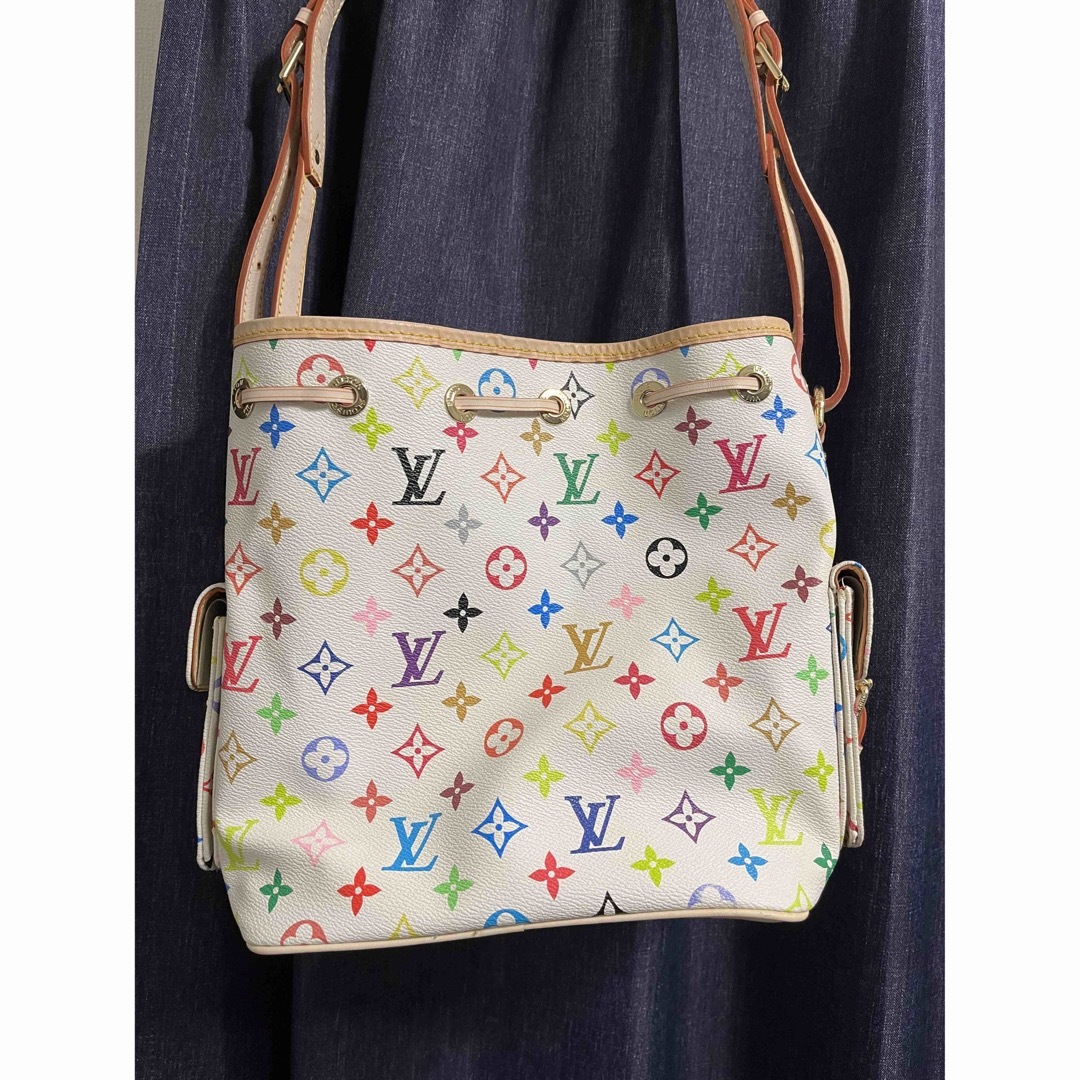 LOUIS VUITTON(ルイヴィトン)のLouis Vuitton プチノエ バッグ マルチカラー レディースのバッグ(ショルダーバッグ)の商品写真