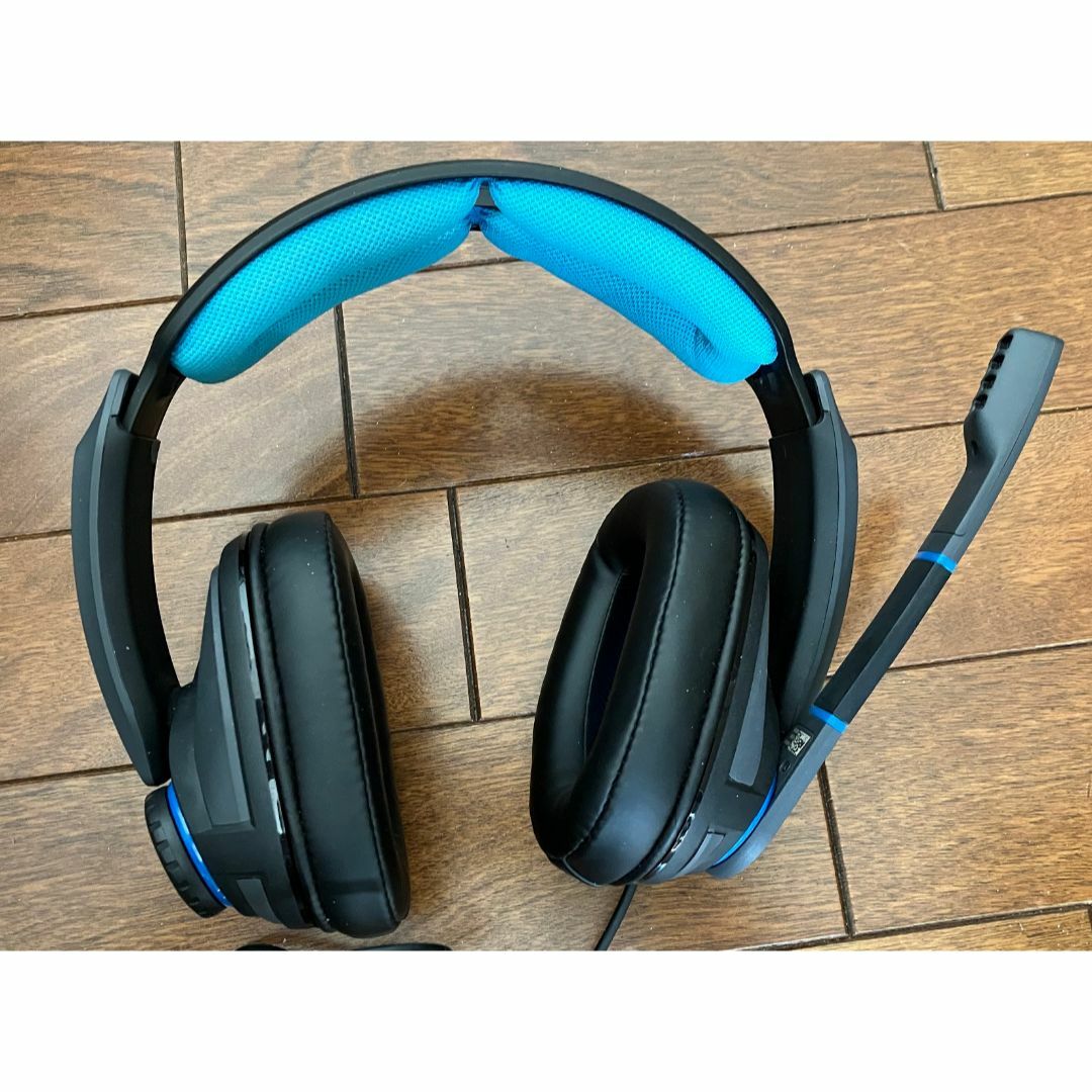 SENNHEISER(ゼンハイザー)のゼンハイザー ゲーミングヘッドセット GSP 300 スマホ/家電/カメラのオーディオ機器(ヘッドフォン/イヤフォン)の商品写真