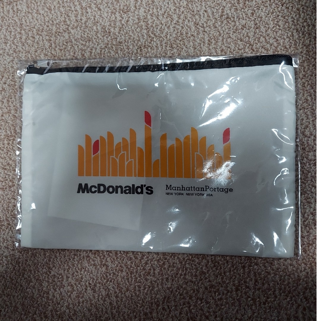 マクドナルド - McDonald's Manhattan Portage ファスナーポーチの通販