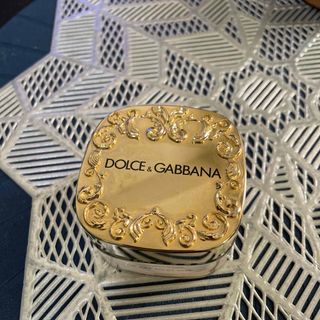 ドルチェアンドガッバーナビューティ(DOLCE & GABBANA BEAUTY)のドルチェ&ガッバーナ　グロリアスキン　クリーミーファンデーション(ファンデーション)