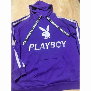 プレイボーイ(PLAYBOY)のプレイボーイ　長袖パーカー　パープル　L(パーカー)