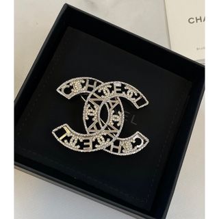 シャネル(CHANEL)のシャネル　ブローチ(ブローチ/コサージュ)