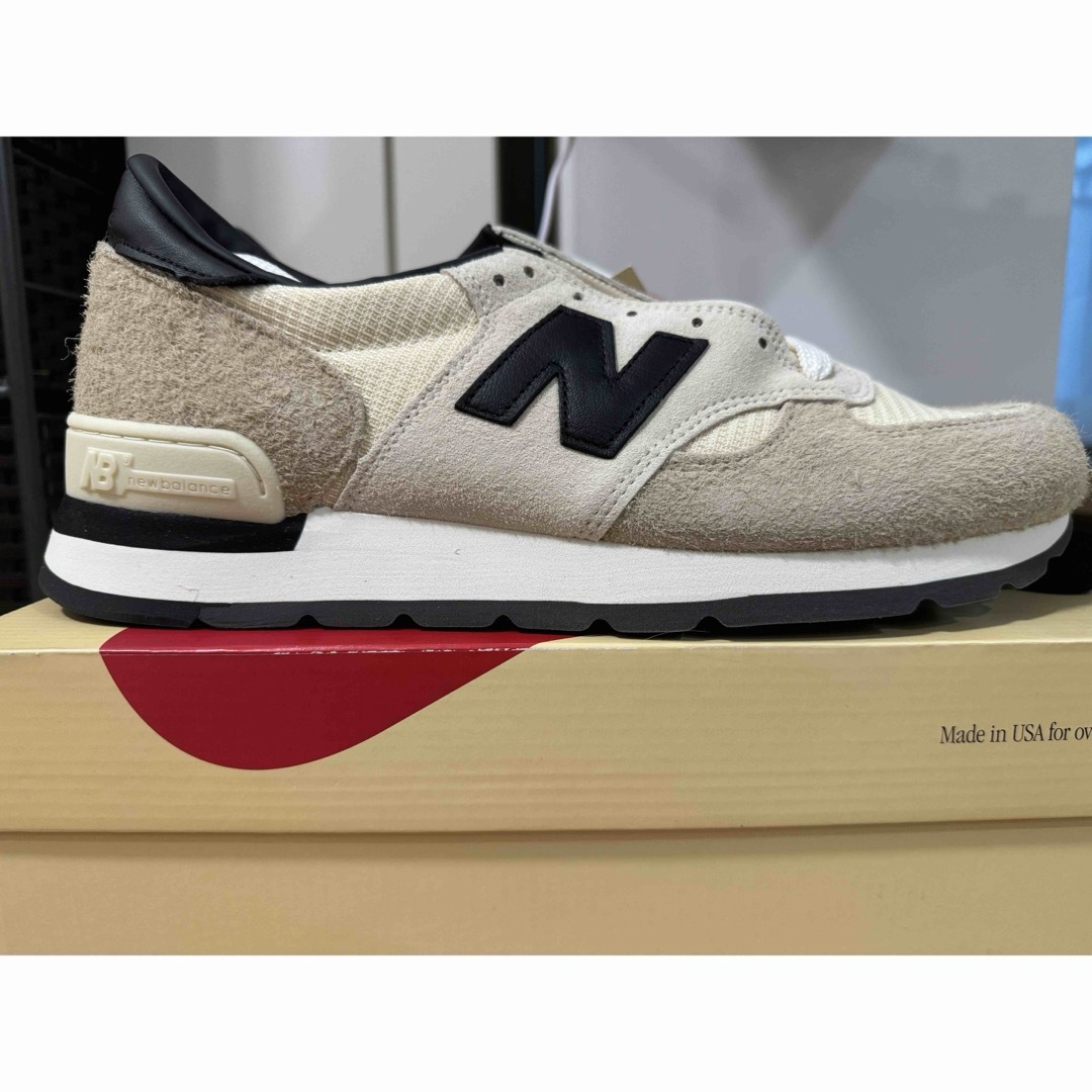 New Balance(ニューバランス)のニューバランス M990V1 バイ テディ・サンティス "ムーンビーム" メンズの靴/シューズ(スニーカー)の商品写真