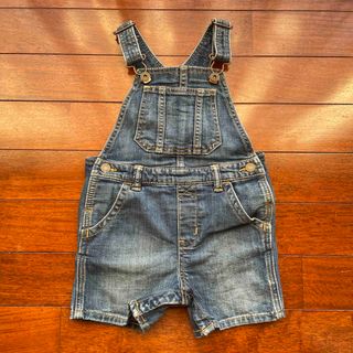 ベビーギャップ(babyGAP)のデニムオーバーオールハーフ丈90㎝♡GAP(パンツ/スパッツ)