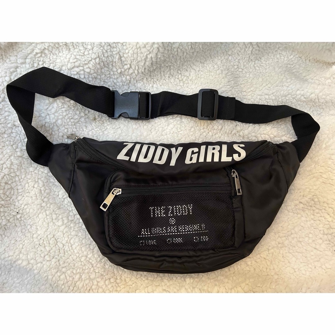 ZIDDY(ジディー)のZIDDY GIRLS  ボディバッグ キッズ/ベビー/マタニティのこども用バッグ(その他)の商品写真