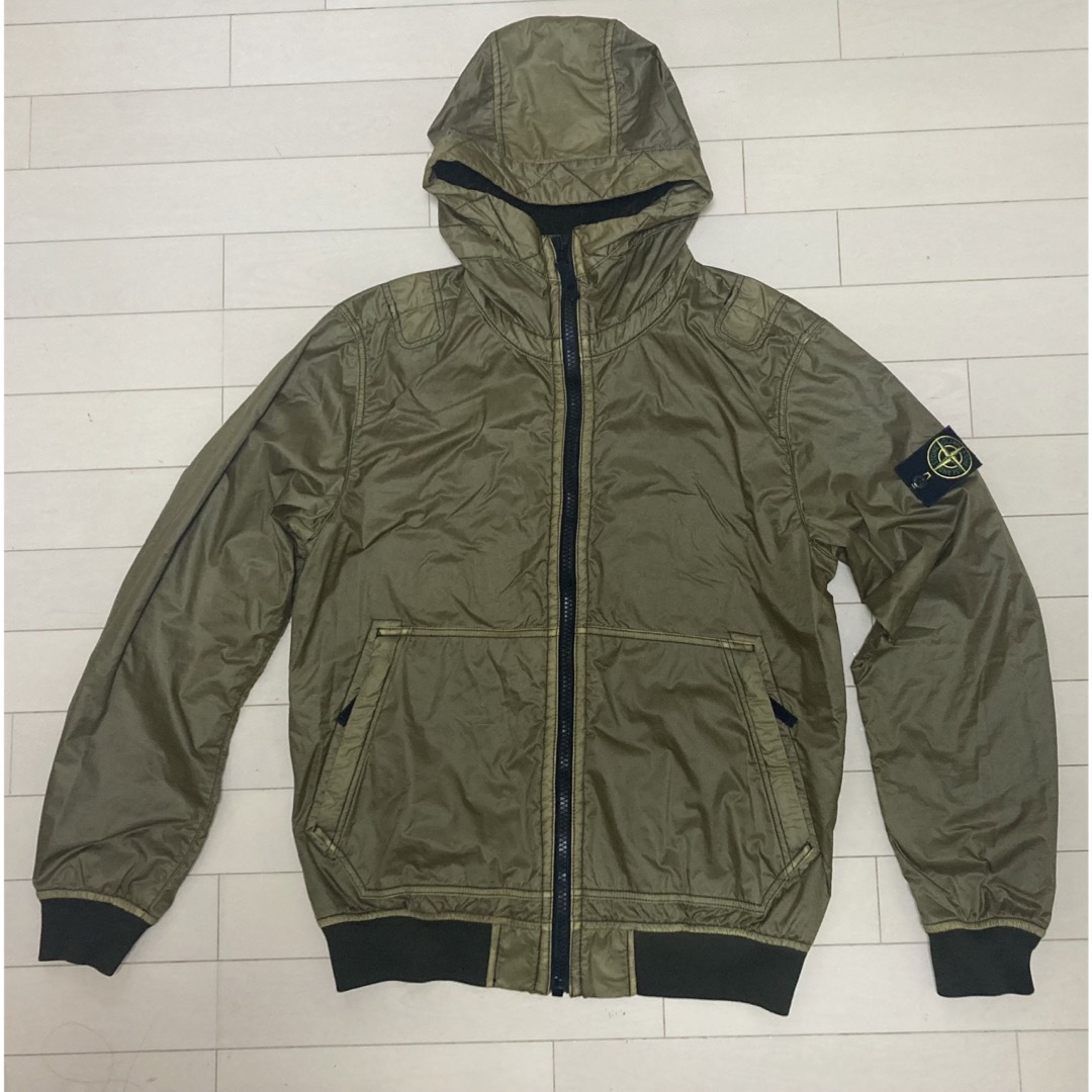 STONE ISLAND(ストーンアイランド)の2018 stone island lamy flock jacket M メンズのジャケット/アウター(ナイロンジャケット)の商品写真