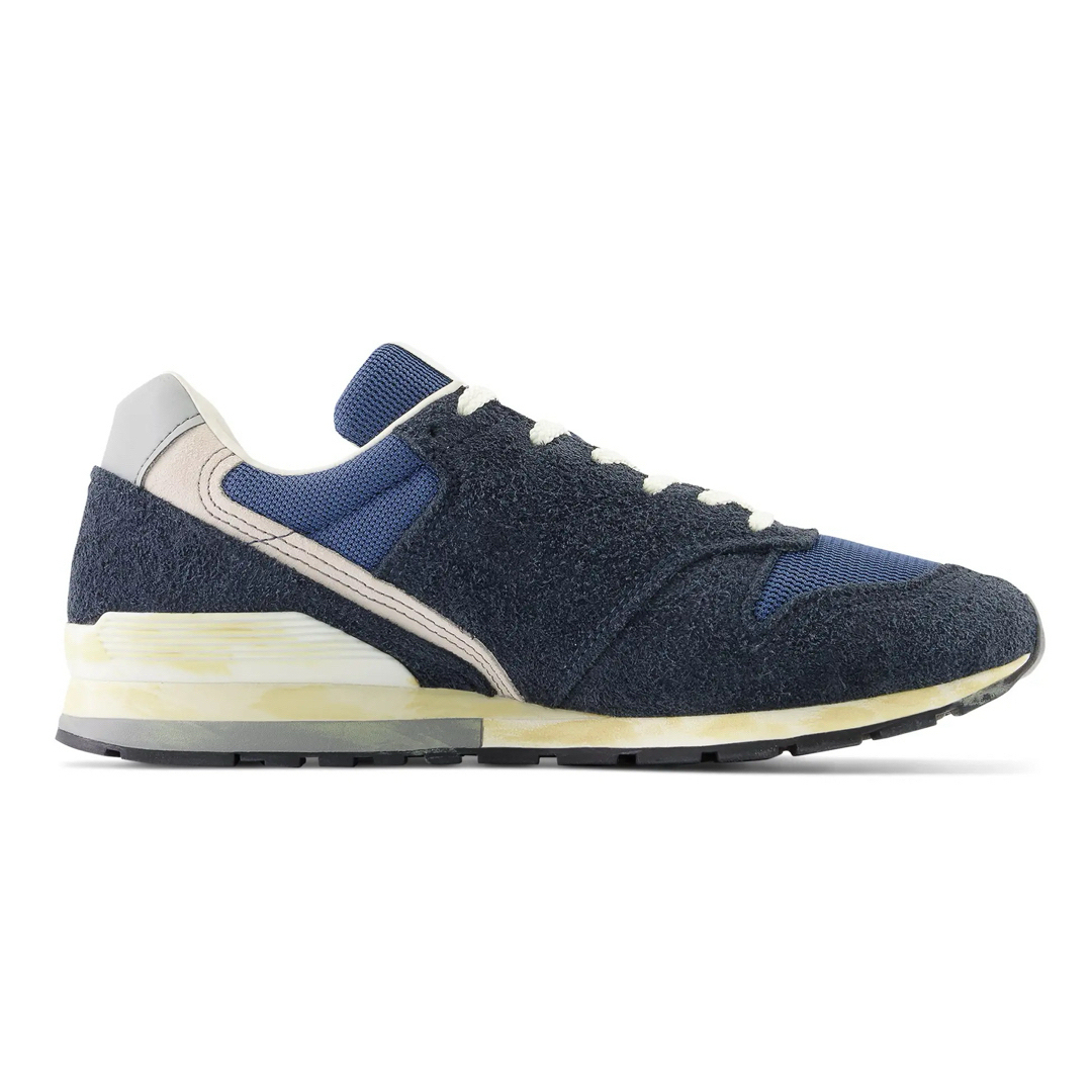 New Balance(ニューバランス)の【新品】ニューバランスNB 996 ネイビー 23.5cm☆35周年記念モデル☆ レディースの靴/シューズ(スニーカー)の商品写真