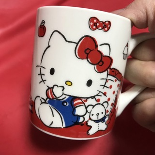 ハローキティマグカップ新品定価3900円