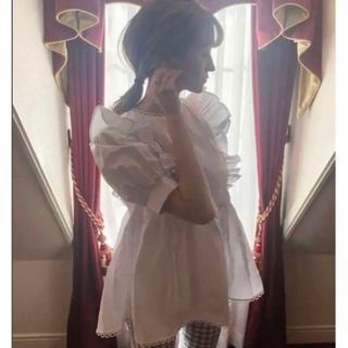 エピヌ(épine)のBibiy pepuramu frill blouse(シャツ/ブラウス(半袖/袖なし))