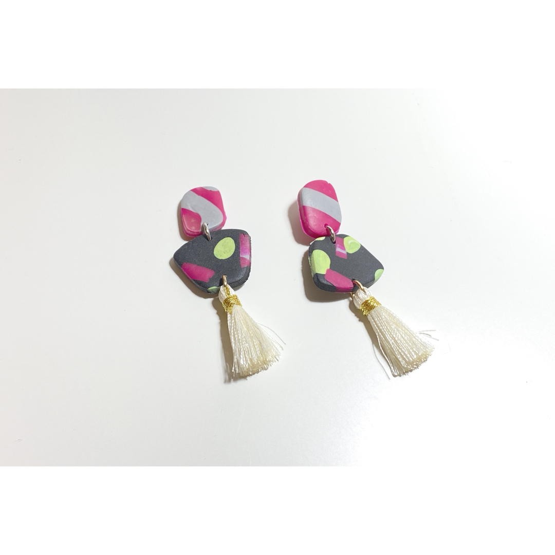 Marni(マルニ)の№799  belly pink dot＋tassel レディースのアクセサリー(ピアス)の商品写真