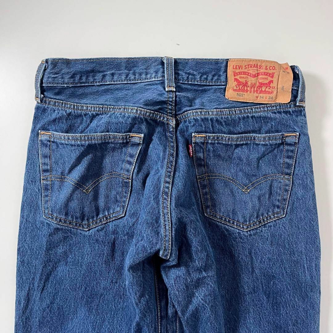 Levi's(リーバイス)のLevi's 501 デニム ブルー W34 L34 ストレート ボタンフライ メンズのパンツ(デニム/ジーンズ)の商品写真