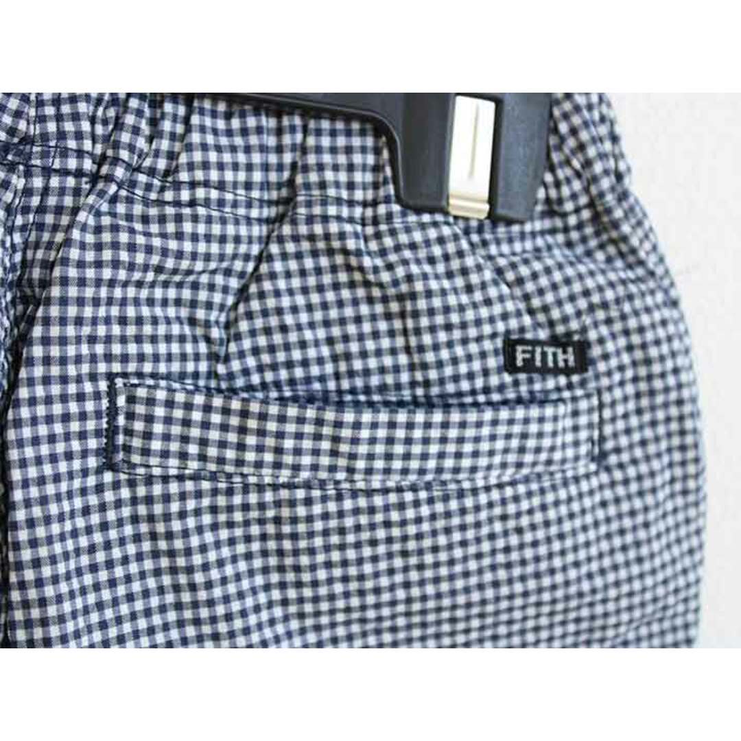 FITH(フィス)の†フィス/FITH†80cm(S) ショートパンツ/ハーフパンツ/半ズボン/短パン 紺×白【中古】子供服 キッズ kids ベビー服 baby 男の子 女の子 春夏秋 bottoms 103042 キッズ/ベビー/マタニティのベビー服(~85cm)(パンツ)の商品写真