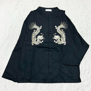 ヴィンテージ(VINTAGE)の新品未使用★ドラゴン刺繍 チャイナシャツ カンフーシャツ 長袖 黒(シャツ)
