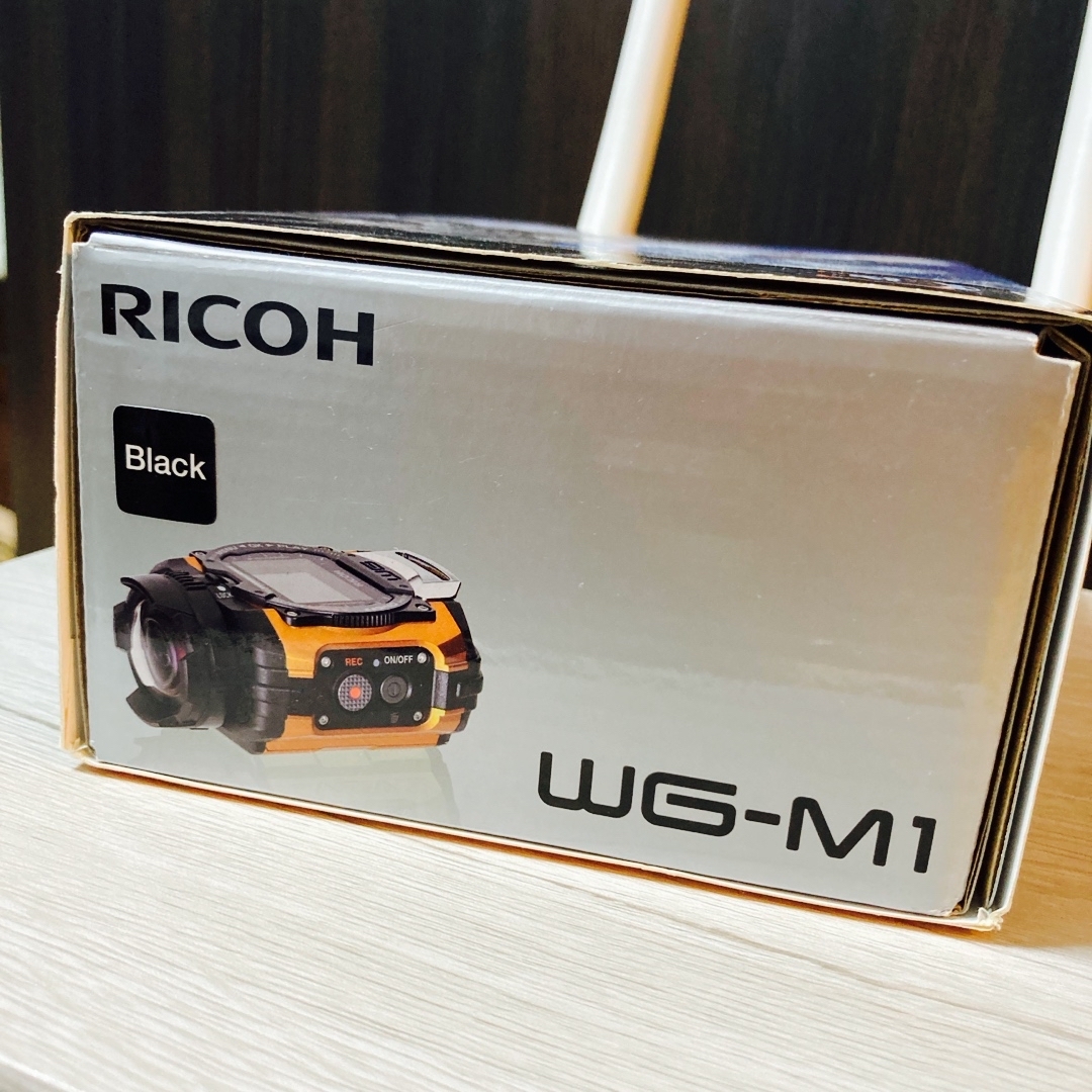 RICOH(リコー)の【新品未開封】リコー アクションカメラ WG-M1 ブラック(1台) スマホ/家電/カメラのカメラ(ビデオカメラ)の商品写真