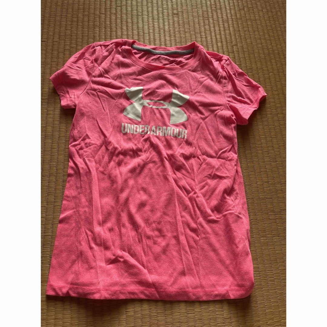 UNDER ARMOUR(アンダーアーマー)のアンダーアーマー  Tシャツ レディースのトップス(Tシャツ(半袖/袖なし))の商品写真