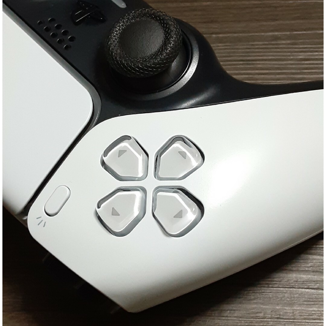 PlayStation(プレイステーション)のPS5 コントローラー　純正　デュアルセンス　DualSense エンタメ/ホビーのゲームソフト/ゲーム機本体(その他)の商品写真