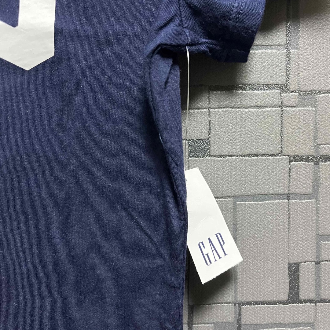 GAP(ギャップ)のGAP Tシャツ レディースのトップス(Tシャツ(半袖/袖なし))の商品写真