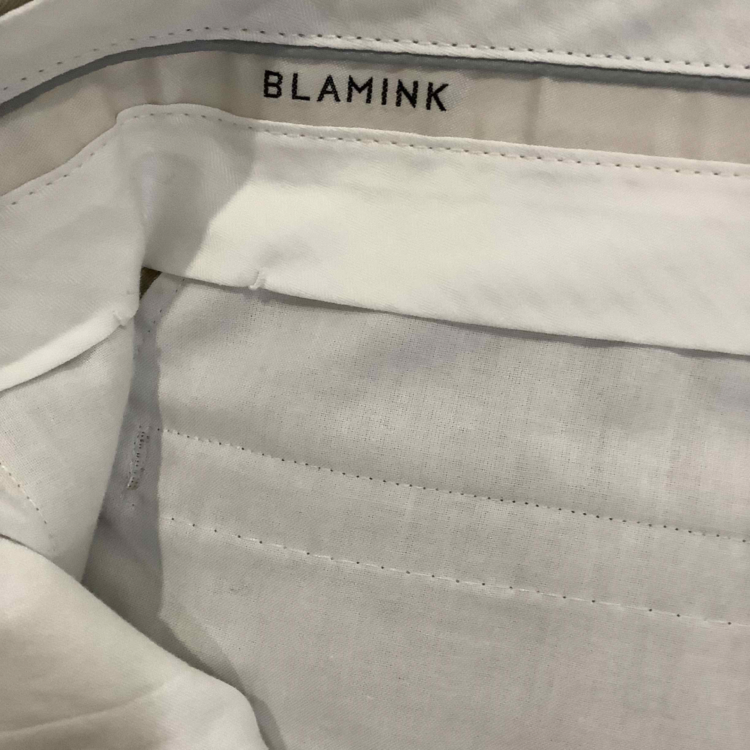 BLAMINK(ブラミンク)のブラミンク　ストレートパンツ　ベージュ　blamink 36 レディースのパンツ(カジュアルパンツ)の商品写真