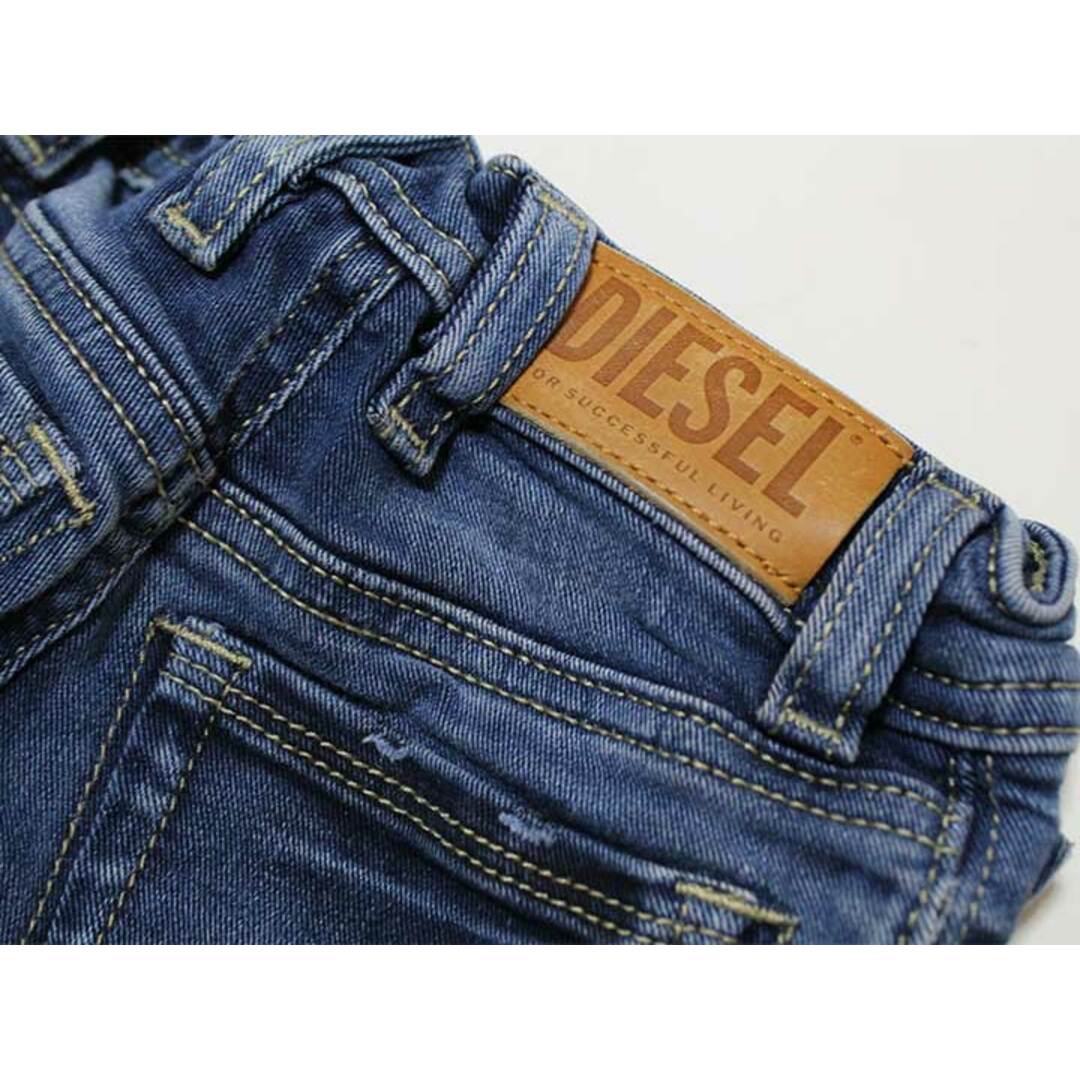 DIESEL(ディーゼル)の【値下げ!】‡ディーゼルキッズ/DIESEL kids‡85cm ジーンズ/デニムパンツ インディゴ '20年製【中古】子供服 キッズ kids ベビー服 baby 男の子 春夏秋冬 929032 bottoms キッズ/ベビー/マタニティのベビー服(~85cm)(パンツ)の商品写真