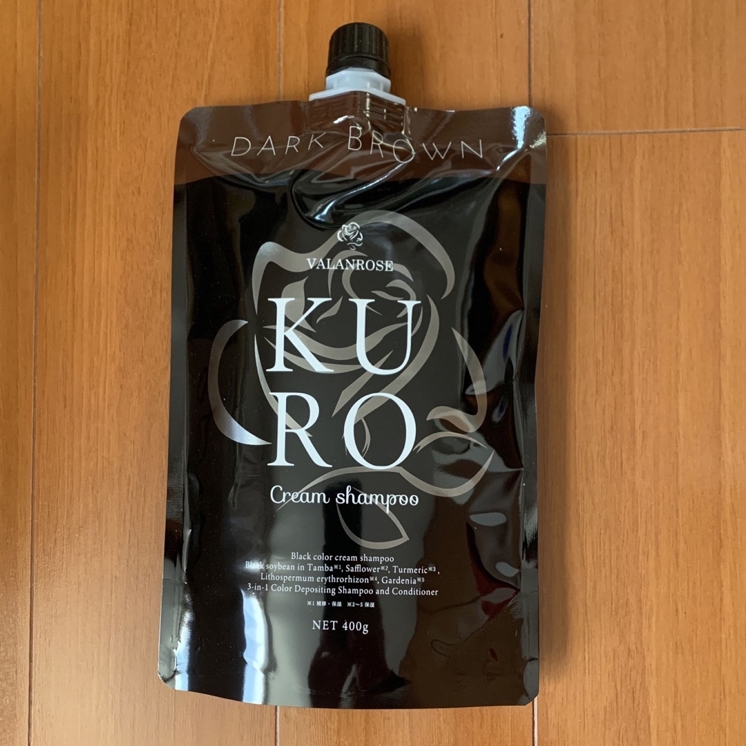 VALANROSE(バランローズ)の【バランローズ 】KUROクリームシャンプー　おまけ付き コスメ/美容のヘアケア/スタイリング(白髪染め)の商品写真