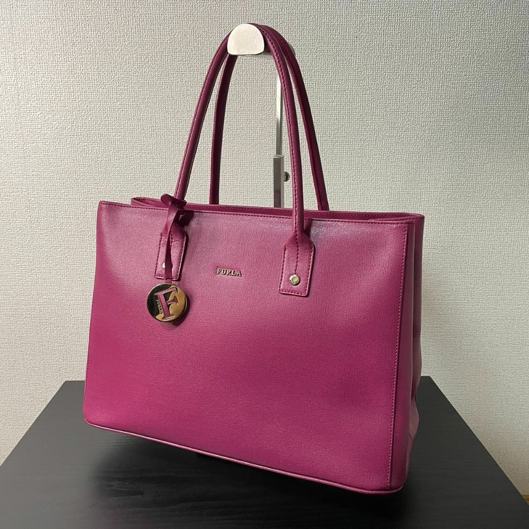 FURLA フルラ リンダ クロスボディ ハンドバッグ レザー ピンク