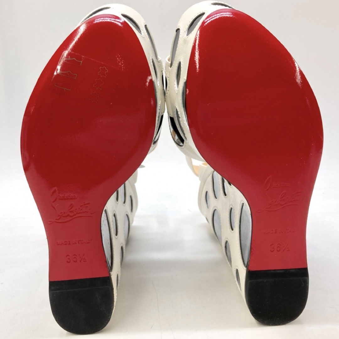 Christian Louboutin(クリスチャンルブタン)のルブタン　サンダル　バブル　ドット　水玉　ダルマタ　白黒　Polka Dot レディースの靴/シューズ(サンダル)の商品写真