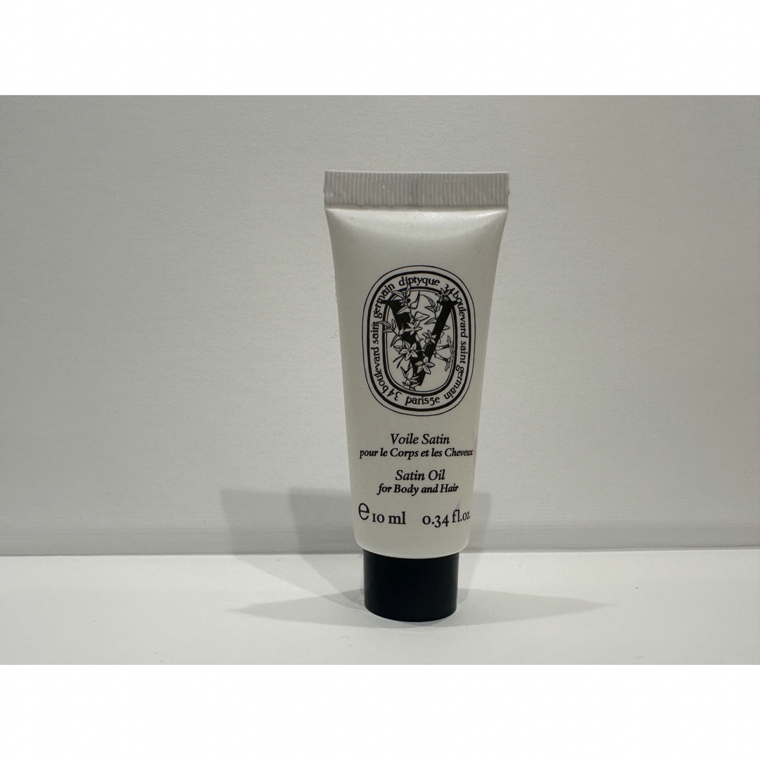 diptyque(ディプティック)のdiptyque VoileSatinサテンオイル ボディ&ヘア用オイル10ml コスメ/美容のヘアケア/スタイリング(オイル/美容液)の商品写真