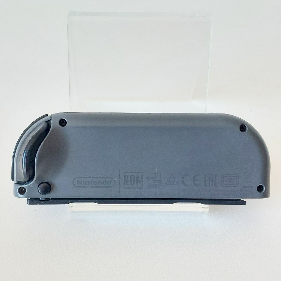 Nintendo Switch(ニンテンドースイッチ)のNintendo Switch Joy-Con ジョイコン 左 灰色黒色 グレー エンタメ/ホビーのゲームソフト/ゲーム機本体(その他)の商品写真