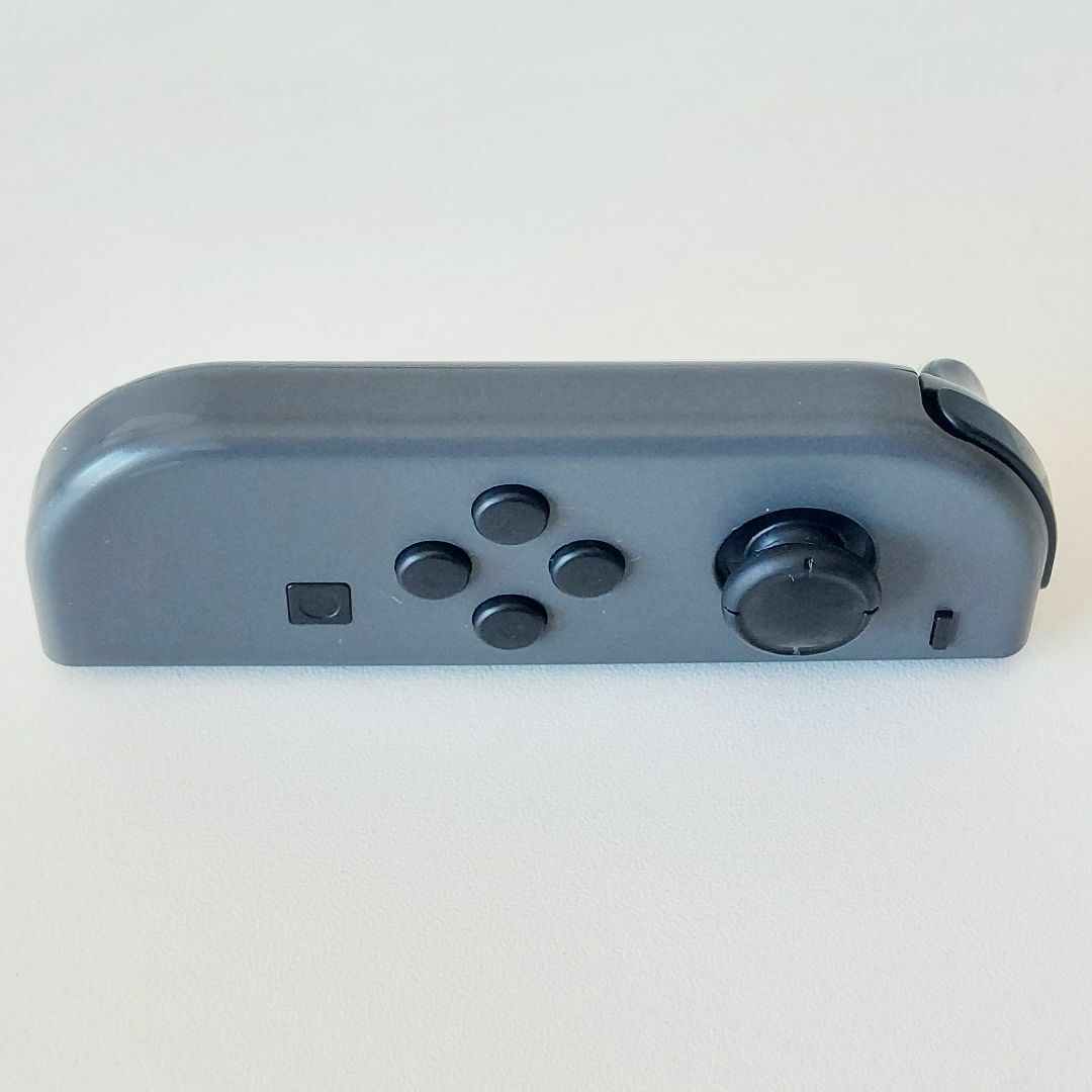 Nintendo Switch(ニンテンドースイッチ)のNintendo Switch Joy-Con ジョイコン 左 灰色黒色 グレー エンタメ/ホビーのゲームソフト/ゲーム機本体(その他)の商品写真