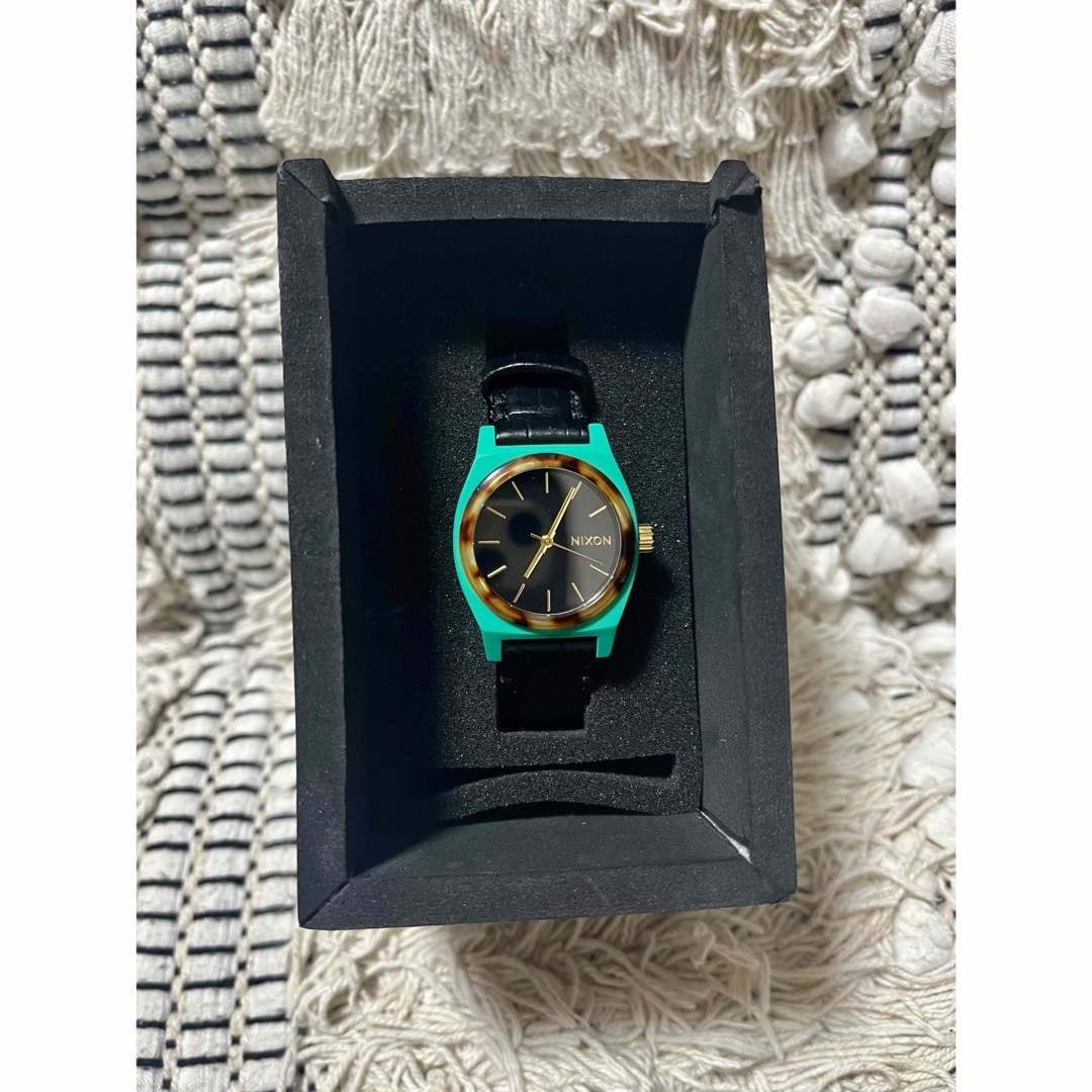 NIXON(ニクソン)の【美品】NIXON 腕時計 レディースのファッション小物(腕時計)の商品写真