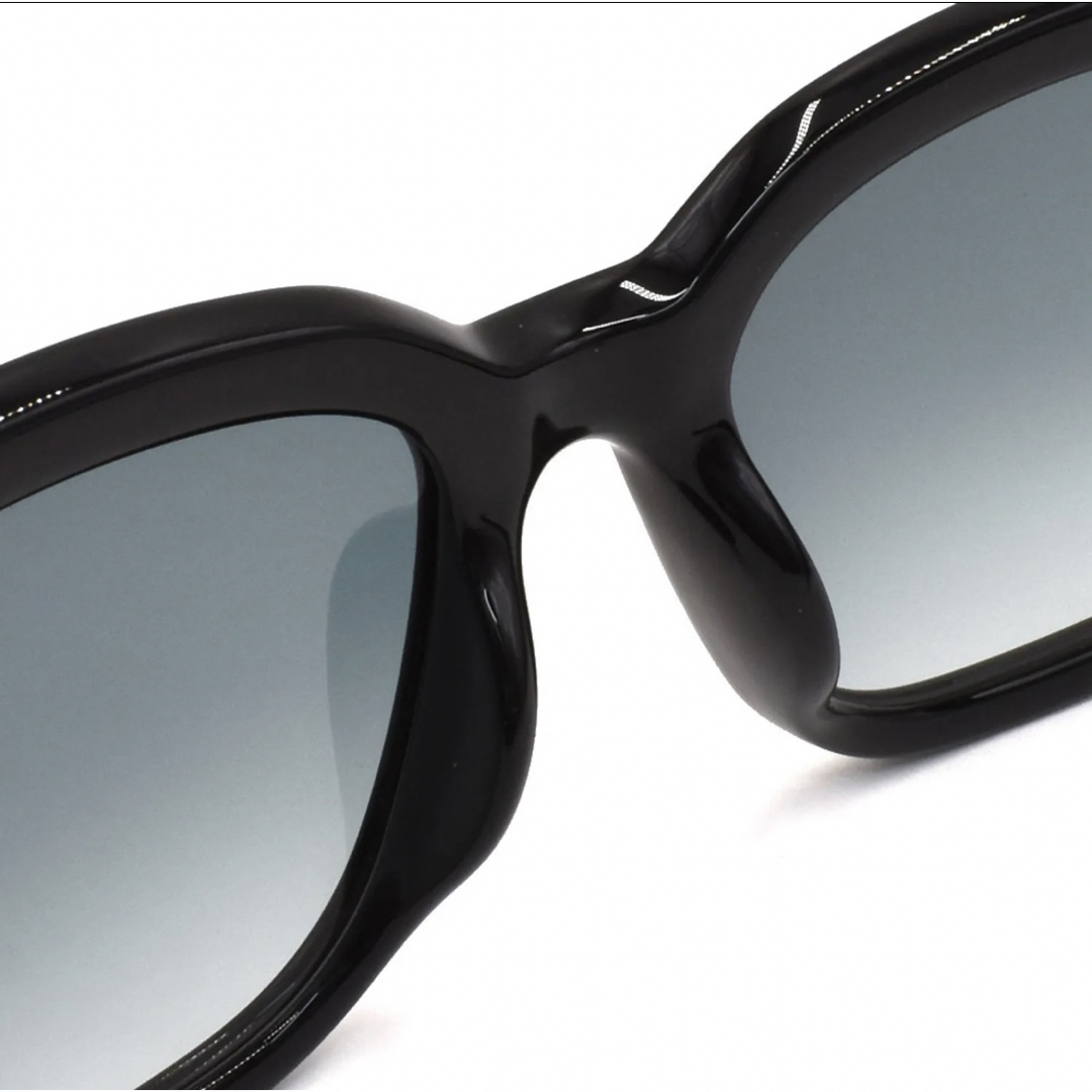 Gucci(グッチ)の定価3万 グッチ サングラス 黒 新品未使用 メンズ メンズのファッション小物(サングラス/メガネ)の商品写真