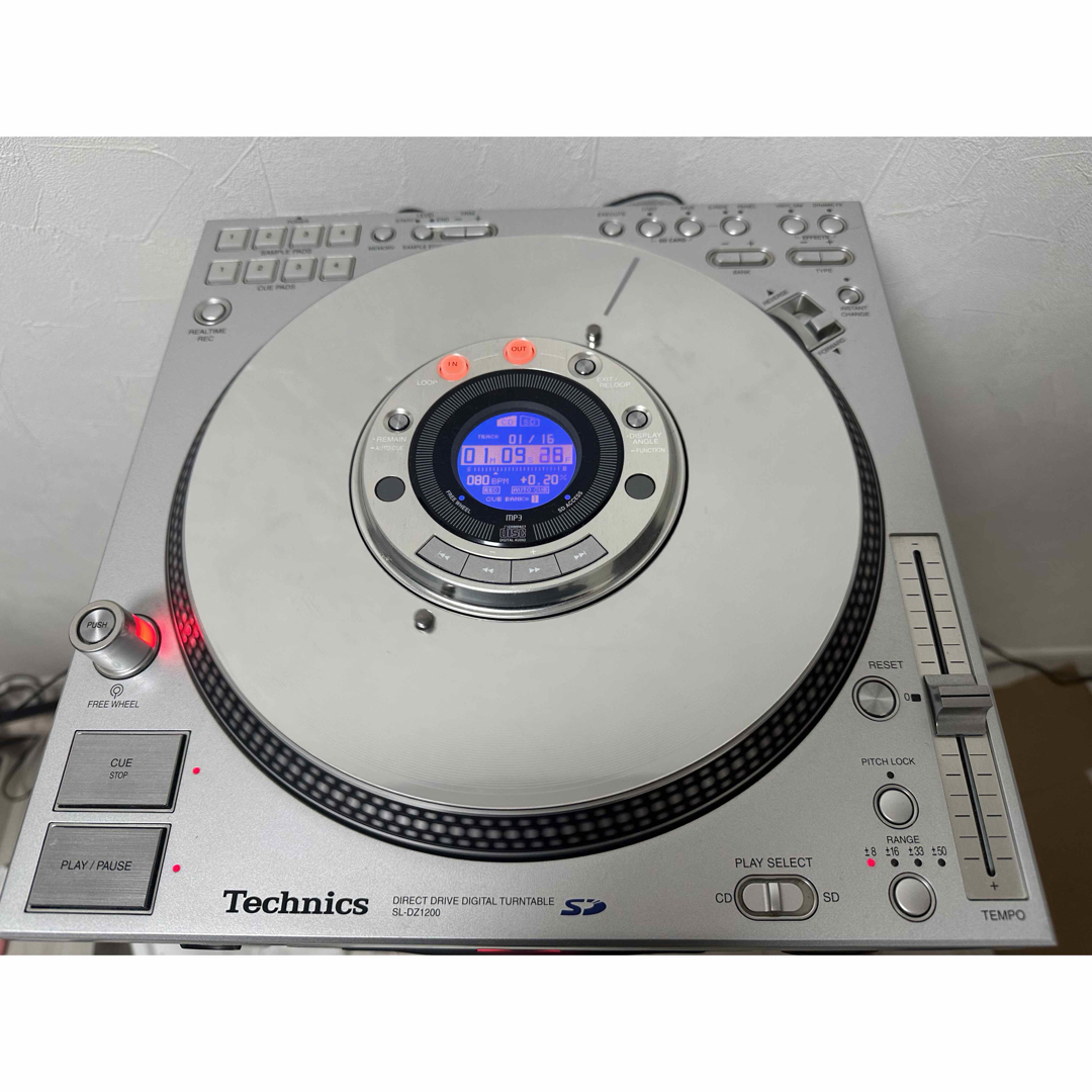 Technics(テクニクス)のTechnics SL-DZ1200 楽器のDJ機器(CDJ)の商品写真