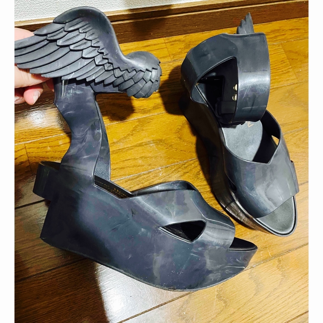 Vivienne Westwood(ヴィヴィアンウエストウッド)のVivienneWestwood ロッキンホースウィング　24㎝ レディースの靴/シューズ(サンダル)の商品写真