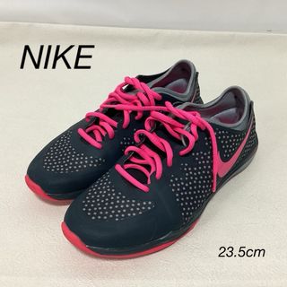 ナイキ(NIKE)のNIKE スニーカー　23.5cm  704941-002(スニーカー)