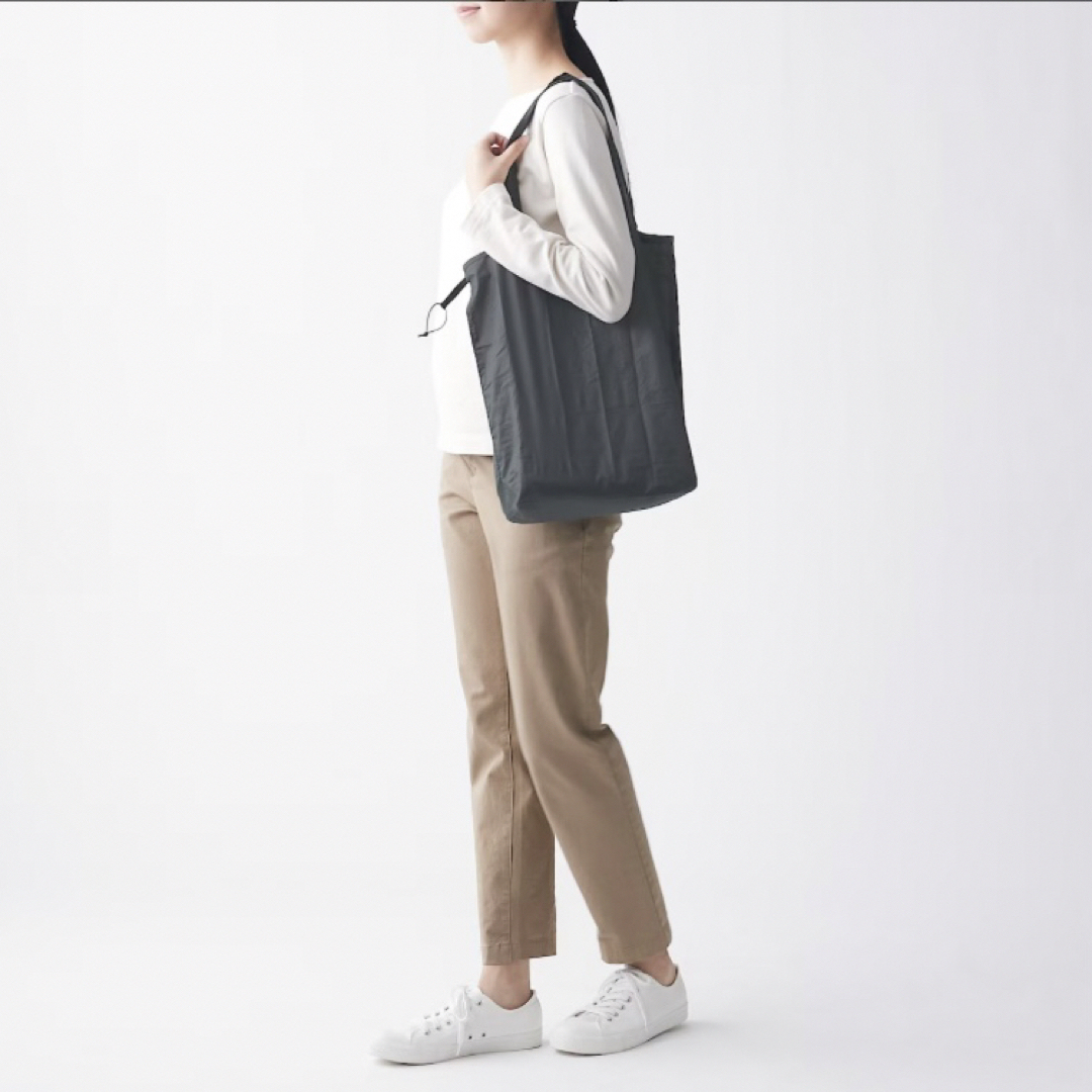 MUJI (無印良品)(ムジルシリョウヒン)の無印良品 『買い物バッグ マチ広＆ショルダー ２点セット(チャコールグレー)』 レディースのバッグ(エコバッグ)の商品写真