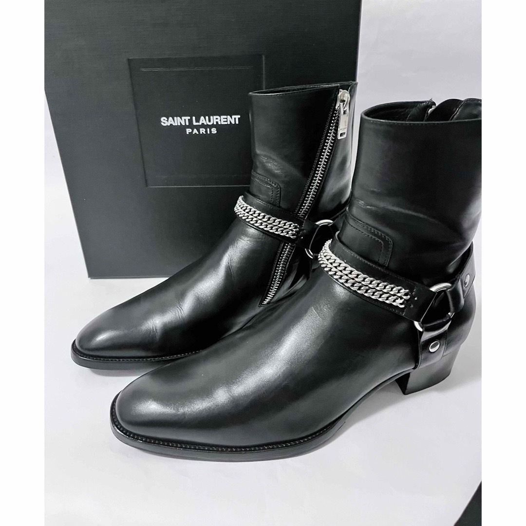 Saint Laurent(サンローラン)のSaint Laurent サンローラン　チェーンブーツ　ワイアット メンズの靴/シューズ(ブーツ)の商品写真