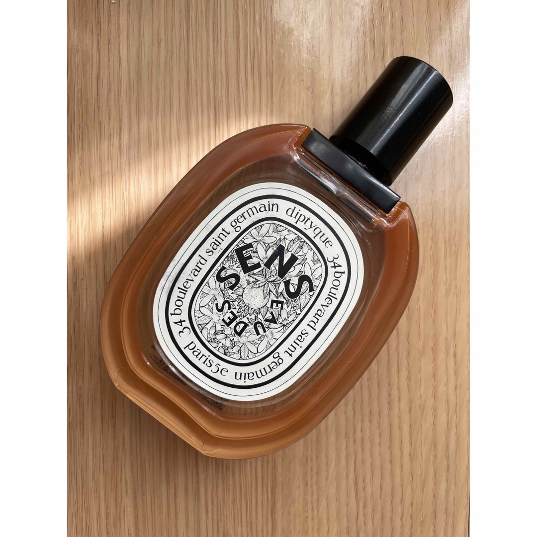 diptyque(ディプティック)のdiptyque オーデサンス　100ml コスメ/美容の香水(ユニセックス)の商品写真