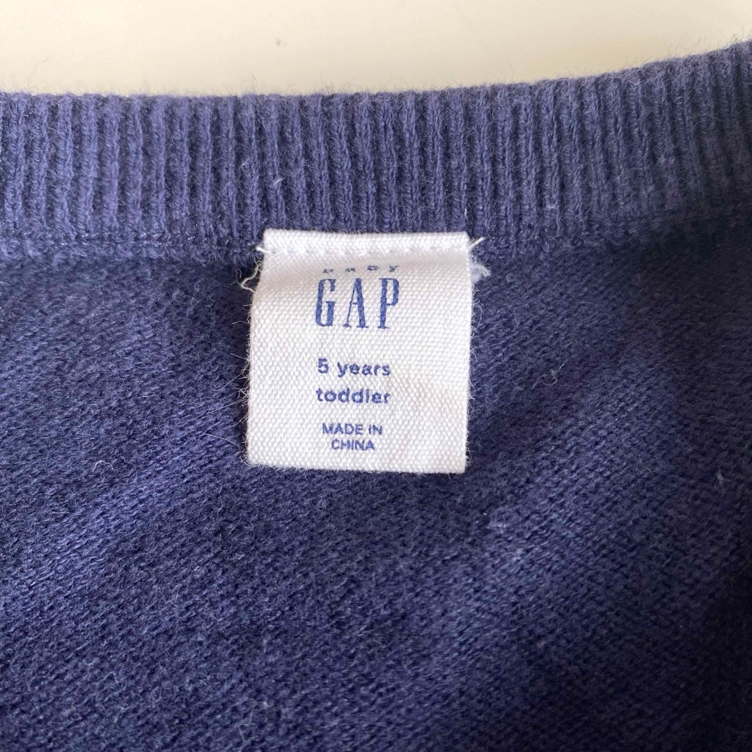 GAP Kids(ギャップキッズ)のbabyGAP(ベビーギャップ) 110 鹿 ニット 紺 長袖 トップス ５歳 キッズ/ベビー/マタニティのキッズ服女の子用(90cm~)(ニット)の商品写真