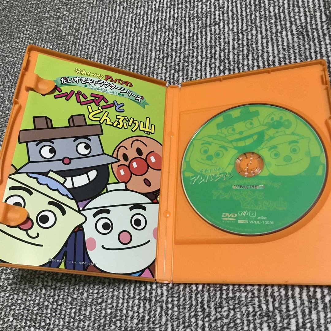 アンパンマン(アンパンマン)のアンパンマン DVD アンパンマンとどんぶり山 エンタメ/ホビーのDVD/ブルーレイ(キッズ/ファミリー)の商品写真