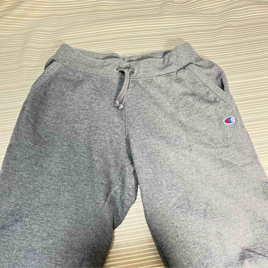 Champion(チャンピオン)のチャンピオン　ボトムス　部屋着　M グレー　W36 メンズのパンツ(ワークパンツ/カーゴパンツ)の商品写真