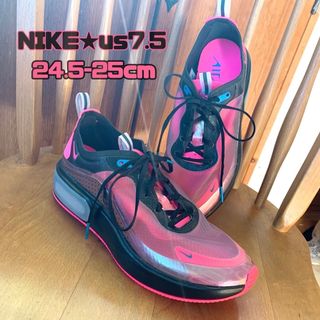 NIKE★24.5-25cm未使用★ネオンピンク×ブラック黒スケルトンスニーカー(スニーカー)