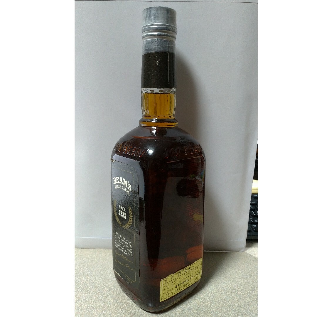 ジムビーム　ブラックラベル　8年　オールドボトル 食品/飲料/酒の酒(ウイスキー)の商品写真