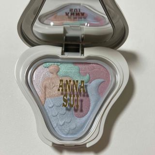 アナスイ(ANNA SUI)の未使用　アナスイ　マーメイド　フェイスカラー　002 メイクアップパレット(フェイスカラー)