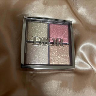 ディオール(Dior)のDIOR バックステージ グロウパレット(フェイスパウダー)