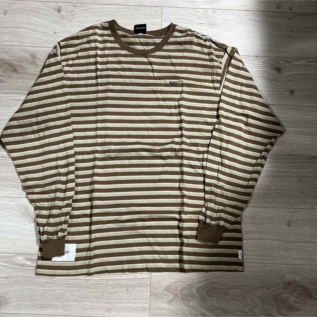 W)taps(ダブルタップス)のWTAPS VASQUE LS / TEE. COTTON BROWN 02 メンズのトップス(Tシャツ/カットソー(七分/長袖))の商品写真