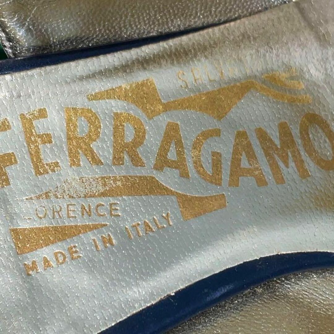 Salvatore Ferragamo(サルヴァトーレフェラガモ)のSalvatore Ferragamo フェラガモ パンプス 5 1/2D レディースの靴/シューズ(ハイヒール/パンプス)の商品写真