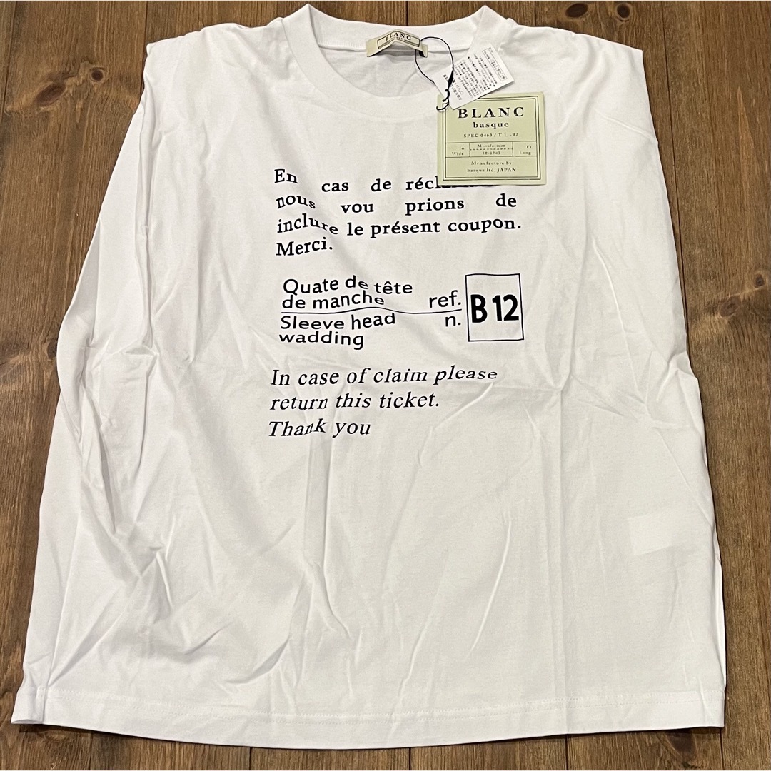 blanc basque(ブランバスク)の【新品】ブランバスク✳︎Tシャツ✳︎ノースリーブ✳︎ロゴ✳︎夏服 レディースのトップス(Tシャツ(半袖/袖なし))の商品写真