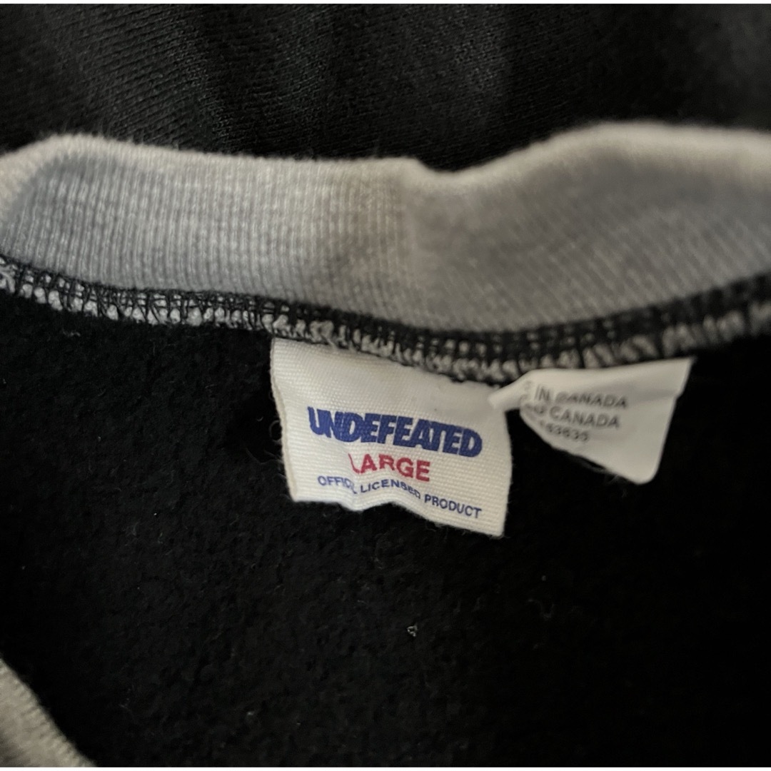 UNDEFEATED(アンディフィーテッド)のUNDEFEATED CREWNECK アンディフィーテッド クルー スウェット メンズのトップス(スウェット)の商品写真